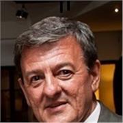 Soy Profesor de idiomas y puedo enseñar hebreo, griego e inglés